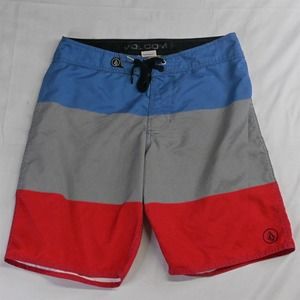 Volcom 32 x 10" Blue Red‎ Stripe Unlined Board Hybrid Shorts